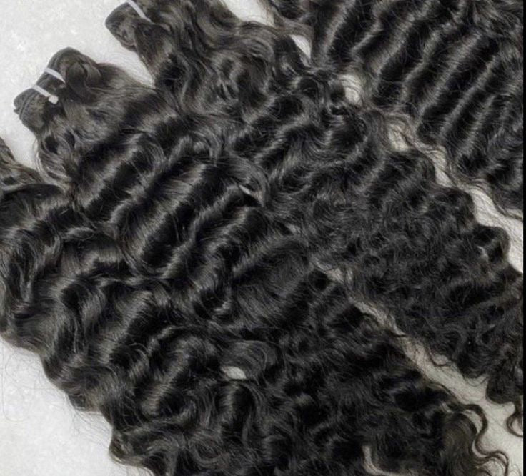 1 BOULE DE TISSAGE "RAW HAIR" BOUCLE